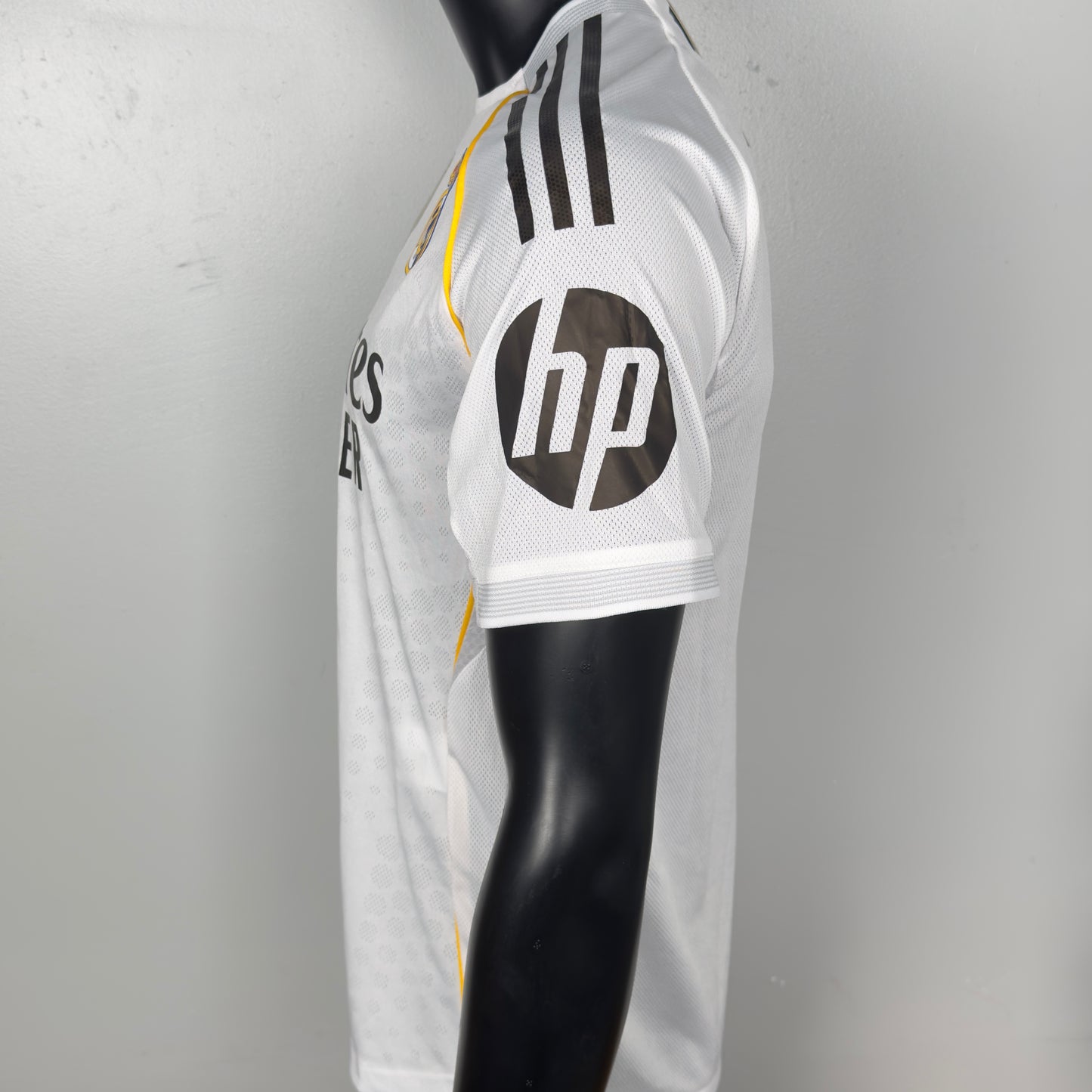 Real Madrid 25/26 Home Jersey